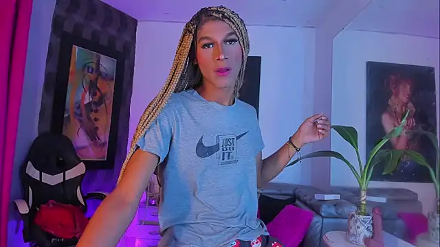 Ciara HotTs online show from 12, 5, 2026