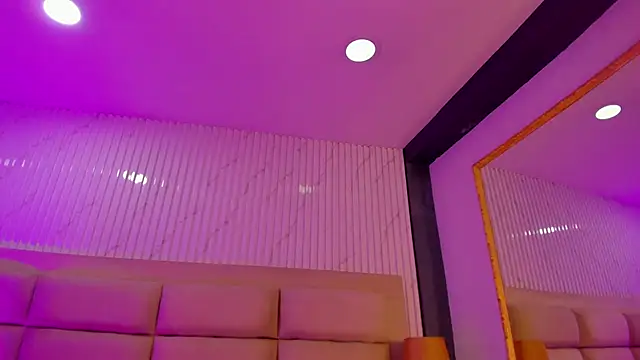 CarolineFyre online show from 30, 3, 2026