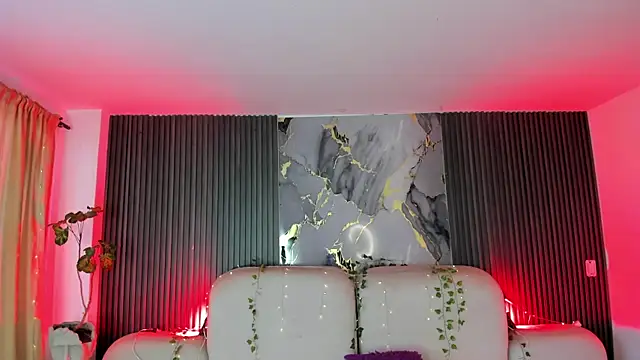 CarolineFyre online show from 25, 6, 2026