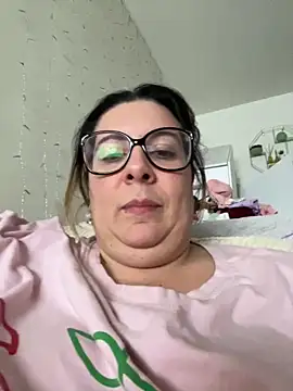 JasmineGlow7 online show from 10, 4, 2026