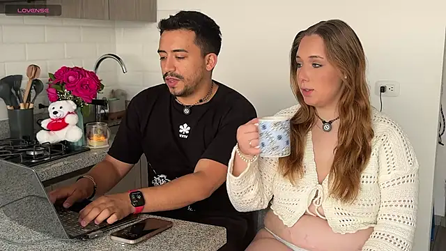 Snapshot of Sofii_n_Diego chatting on 10, 2, 2026 Sofii n Diego online show from 10, 2, 2026