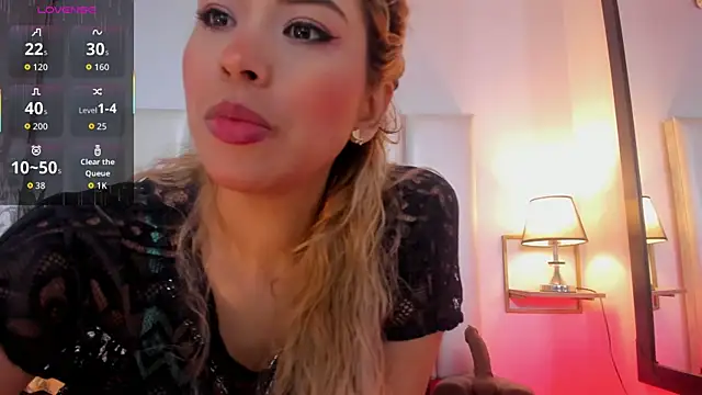 Snapshot of _Giorgiina_ chatting on 8, 6, 2026 Giorgiina online show from 8, 6, 2026