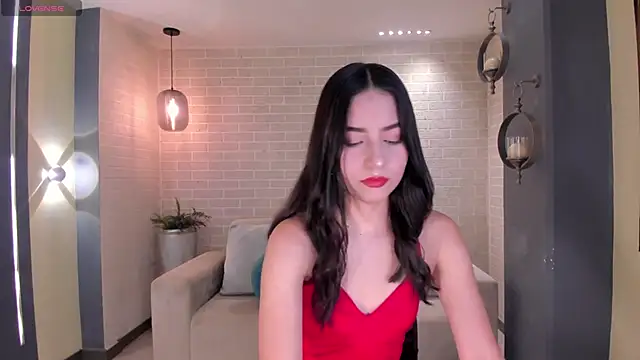 Snapshot of LucieMartin chatting on 28, 2, 2026 LucieMartin online show from 28, 2, 2026