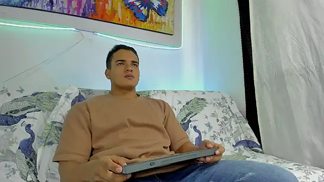 jhon nicolas online show from 14, 3, 2026