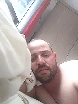 Snapshot of pau-de-ourod chatting on 7, 4, 2026 pau-de-ourod online show from 7, 4, 2026