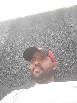 Snapshot of pau-de-ourod chatting on 8, 4, 2026 pau-de-ourod online show from 8, 4, 2026