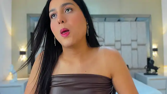 ValeryCooper18 online show from 16, 2, 2026