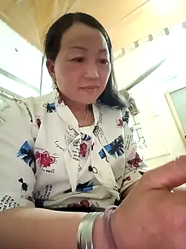 baby 112233 online show from 4, 2, 2026