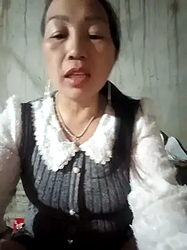 baby 112233 online show from 13, 4, 2026