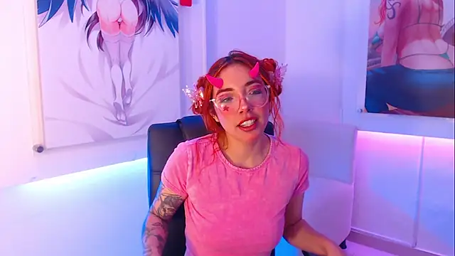 Snapshot of mere_in_redd chatting on 22, 6, 2026 mere in redd online show from 22, 6, 2026