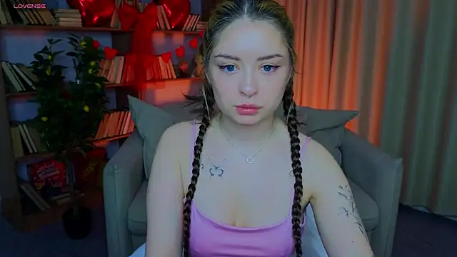 Snapshot of kate__rIna chatting on 11, 2, 2026 kate rIna online show from 11, 2, 2026