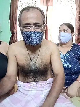 HoneyHush online show from 14, 3, 2026