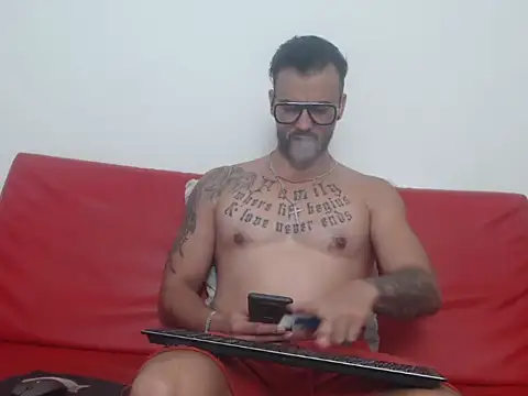 RyanxCole online show from 14, 5, 2026