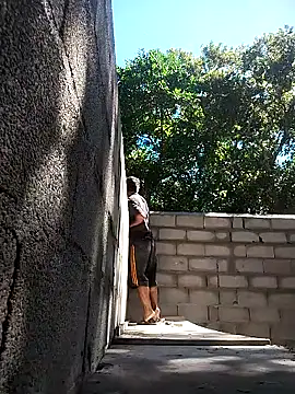 Leoh28 online show from 15, 4, 2026