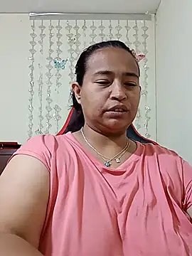 Snapshot of BustySexy_Nataly chatting on 30, 5, 2026 BustySexy Nataly online show from 30, 5, 2026