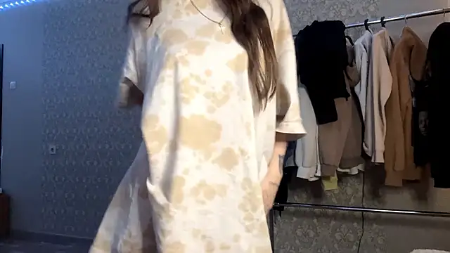 Snapshot of LumPetal chatting on 17, 2, 2026 LumPetal online show from 17, 2, 2026