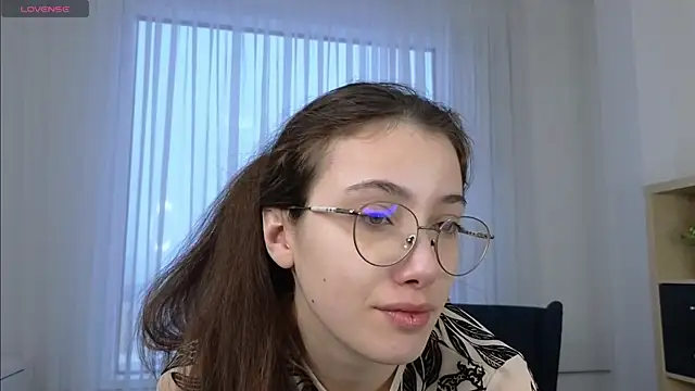 Snapshot of PamTrower chatting on 27, 2, 2026 PamTrower online show from 27, 2, 2026