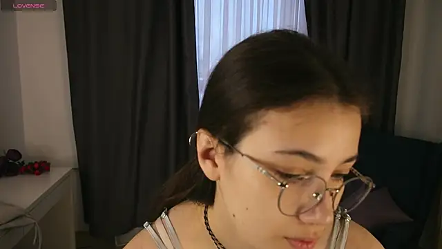 Snapshot of PamTrower chatting on 2, 3, 2026 PamTrower online show from 2, 3, 2026