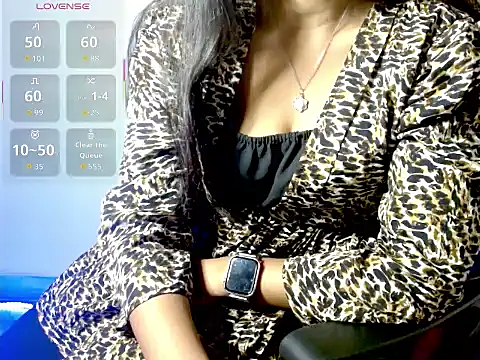 Snapshot of ELIZA_01 chatting on 11, 5, 2026 ELIZA 01 online show from 11, 5, 2026