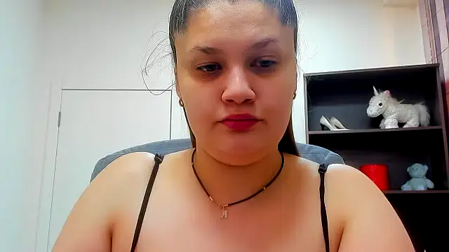 Snapshot of Maddinia chatting on 22, 2, 2026 Maddinia online show from 22, 2, 2026