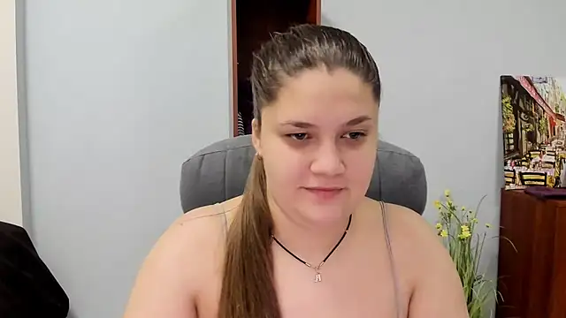 Snapshot of Maddinia chatting on 24, 2, 2026 Maddinia online show from 24, 2, 2026