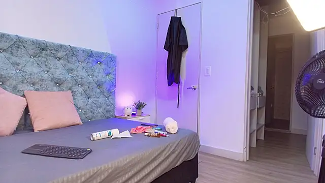 Samanta-Rose online show from 10, 2, 2026