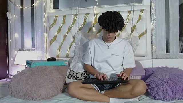 ian smith  online show from 9, 2, 2026