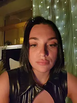 Snapshot of HotDevilGirl_ chatting on 14, 2, 2026 HotDevilGirl online show from 14, 2, 2026