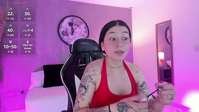 charlottee27  online show from 3, 6, 2026