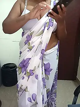 Snapshot of Chinnima143 chatting on 21, 2, 2026 Chinnima143 online show from 21, 2, 2026