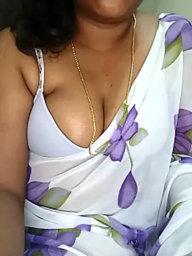 Snapshot of Chinnima143 chatting on 15, 2, 2026 Chinnima143 online show from 15, 2, 2026