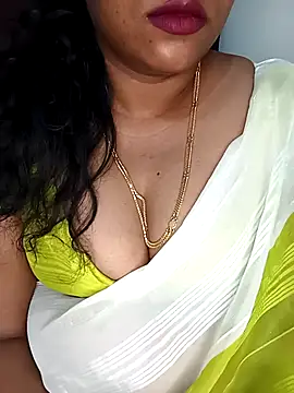 Snapshot of Chinnima143 chatting on 4, 2, 2026 Chinnima143 online show from 4, 2, 2026