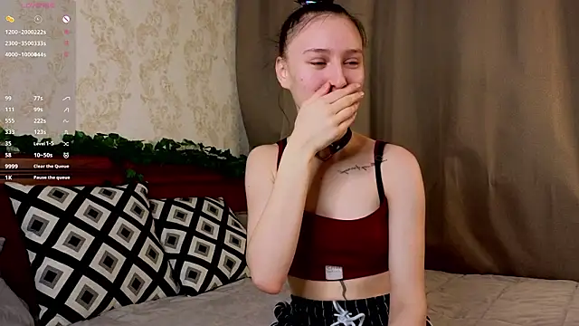 AuburnConfetti online show from 25, 2, 2026