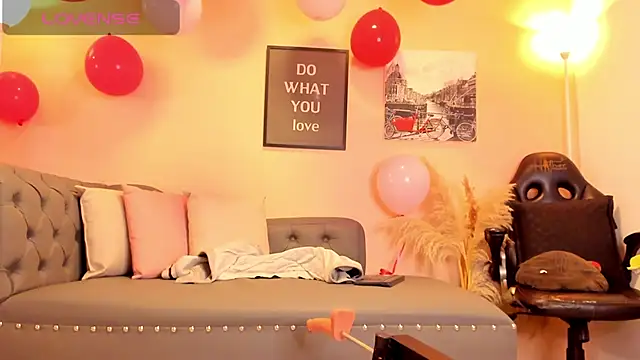 Snapshot of victoriazans chatting on 10, 2, 2026 victoriazans online show from 10, 2, 2026