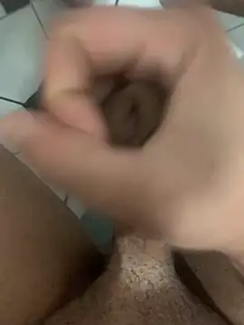 bruniinhoo1910 online show from 16, 2, 2026