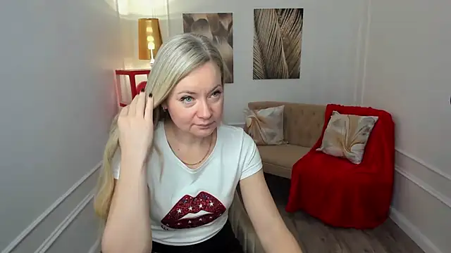 CharlotteKerti online show from 10, 2, 2026