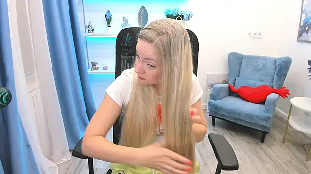 Snapshot of CharlotteKerti chatting on 30, 6, 2026 CharlotteKerti online show from 30, 6, 2026