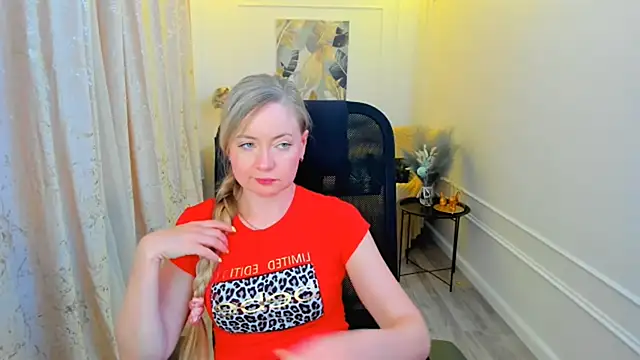 Snapshot of CharlotteKerti chatting on 3, 6, 2026 CharlotteKerti online show from 3, 6, 2026