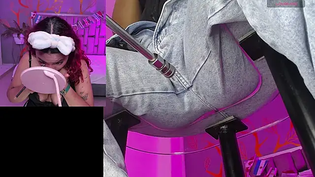 Snapshot of BriannaLux chatting on 15, 6, 2026 BriannaLux online show from 15, 6, 2026