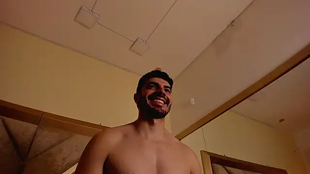 Snapshot of LaraandAxel chatting on 27, 2, 2026 LaraandAxel online show from 27, 2, 2026