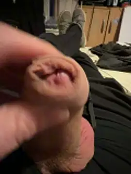 twankletoes1234 online show from 28, 4, 2026