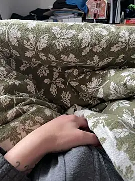 twankletoes1234 online show from 6, 2, 2026