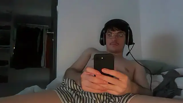 Alexxia667 online show from 24, 6, 2026