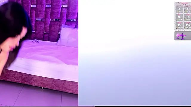 AriHale  online show from 23, 3, 2026