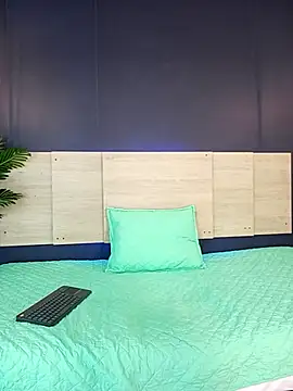 GrettaRouse online show from 19, 3, 2026