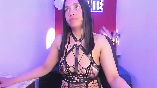 Snapshot of paula_lopez__ chatting on 9, 2, 2026 paula lopez online show from 9, 2, 2026