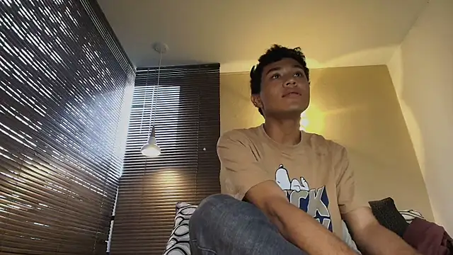 Snapshot of Damon_Salvarote_S chatting on 21, 2, 2026 Damon Salvarote S online show from 21, 2, 2026