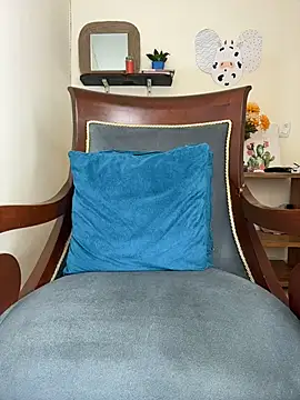 LilaRvsh online show from 2, 4, 2026