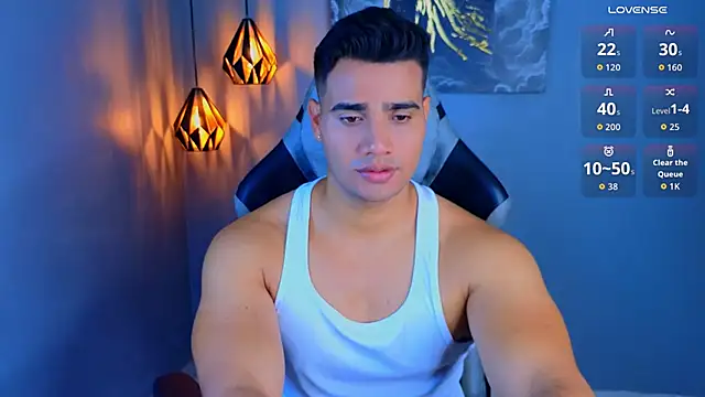 AndresRodriguez1 online show from 29, 4, 2026