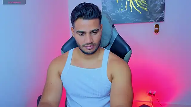 Snapshot of AndresRodriguez1 chatting on 5, 6, 2026 AndresRodriguez1 online show from 5, 6, 2026